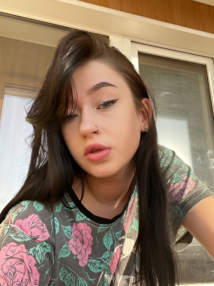 Алла привлекательная девушка из Ангарска цена от 4000 руб