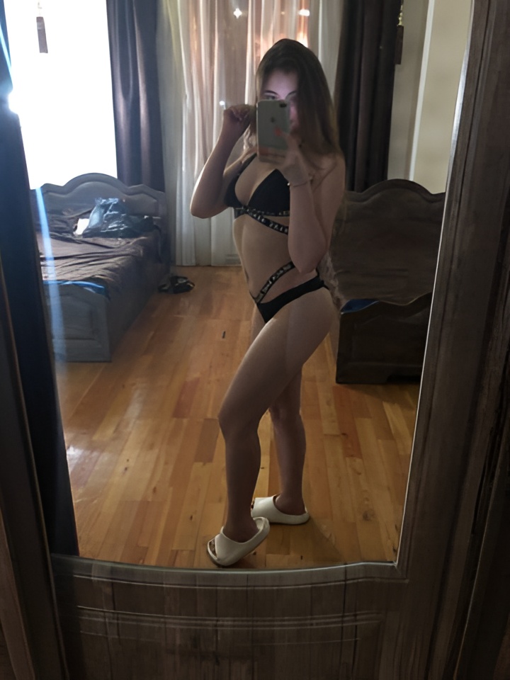 Елизавета привлекательная девушка из Ангарска цена от 10000 руб