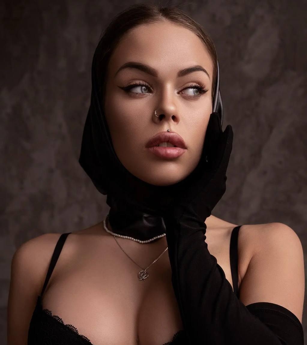 Полина привлекательная девушка из Ангарска цена от 6000 руб