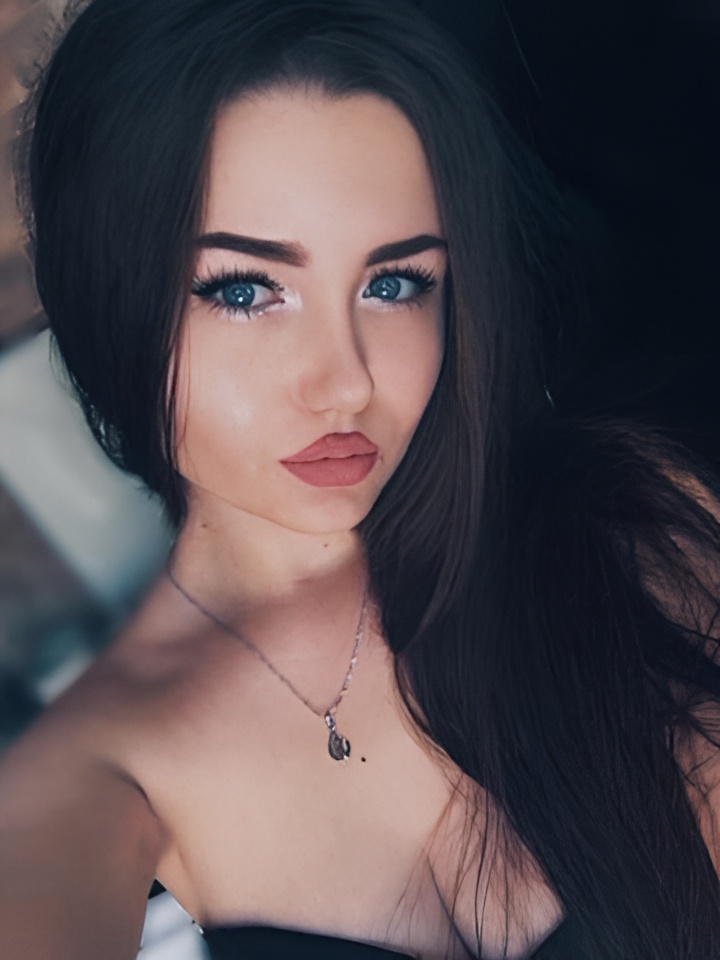 Индивидуалка Мелисса, доступна для личного знакомства от 2000 руб