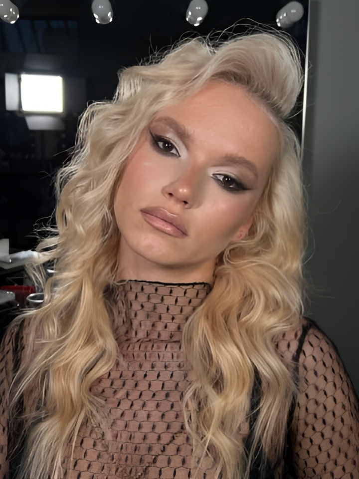 Индивидуалка Рада, доступна для личного знакомства от 2000 руб