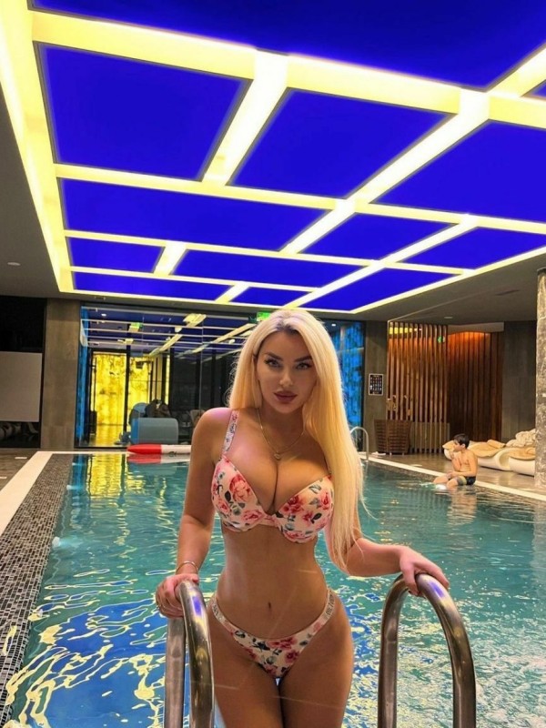 Олечка фото 6